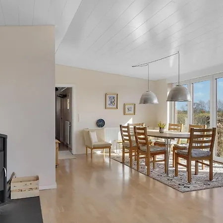 Awesome In With Wifi And 3 Bedrooms Fåborg